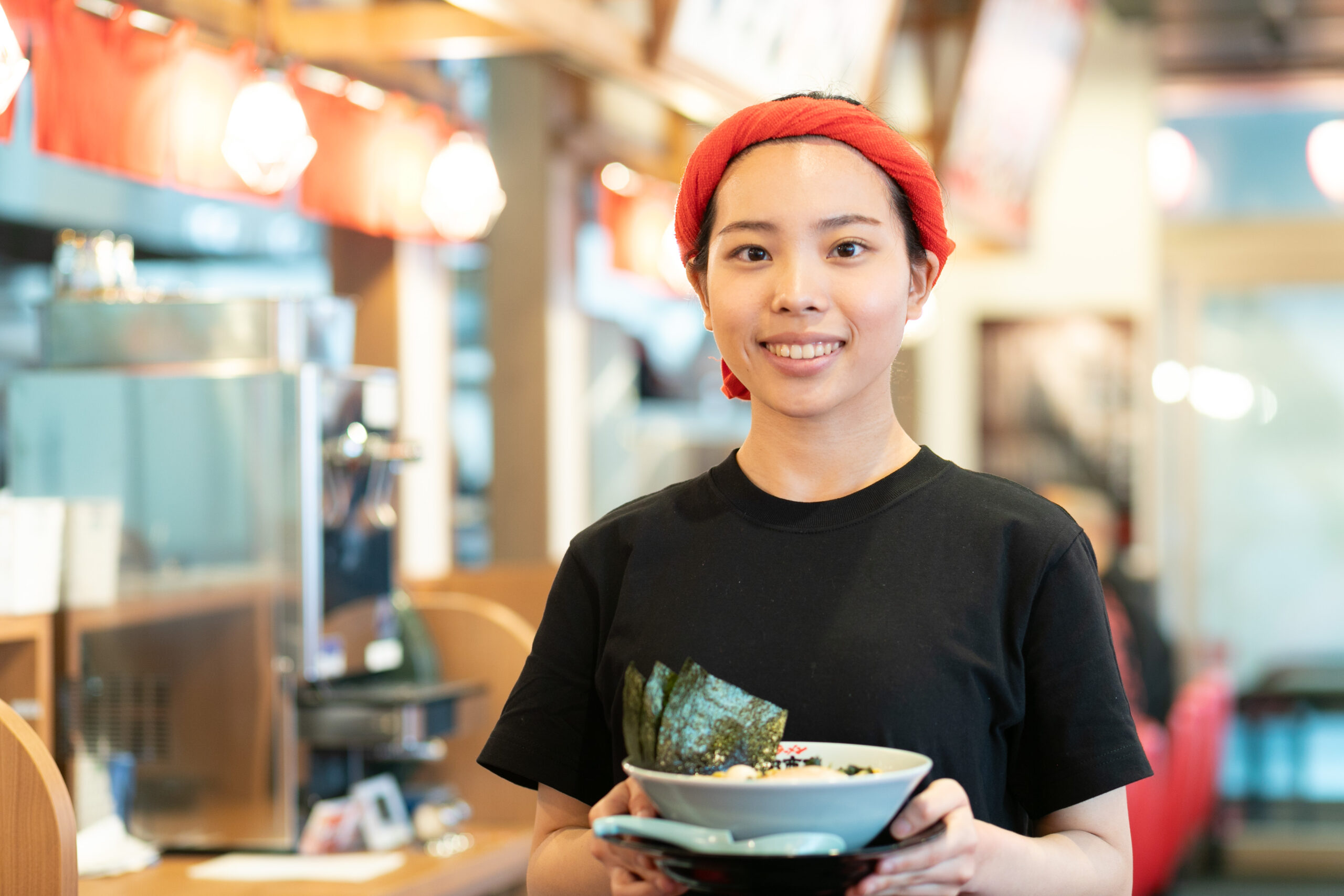 横浜家系ラーメン 町田商店 熊本下通店>
