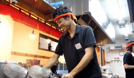 横浜家系ラーメン 町田商店 四日市店【新卒正社員募集】