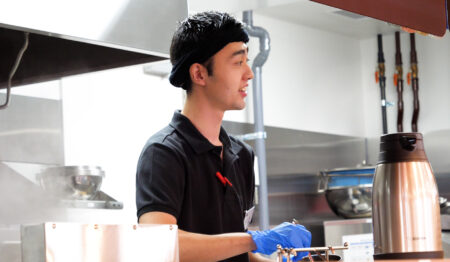 横浜家系ラーメン 町田商店 川越インター店【新卒正社員募集】
