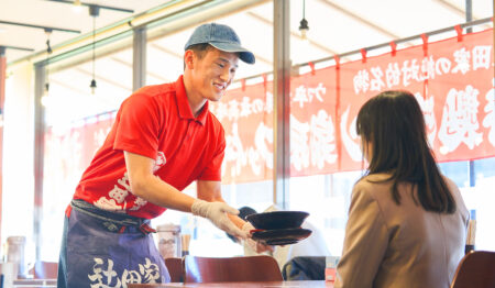 横浜家系らぁめん 辻田家 石橋店【正社員募集】
