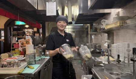 ラーメン とんこつ鶏ガラ醤油 ばり馬 広本町店【アルバイト・パート募集】