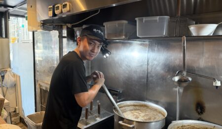 二郎系ラーメン 俺の生きる道 水道橋店【店長候補の正社員募集】