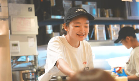 油そば 元祖油堂 仙台駅前店【新卒正社員募集】