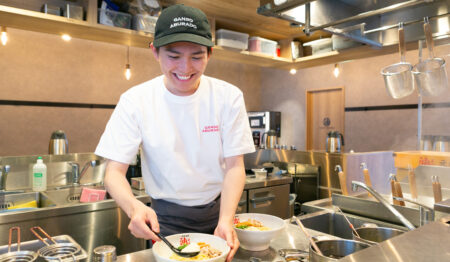 油そば 元祖油堂 横浜鶴屋町店【正社員募集】