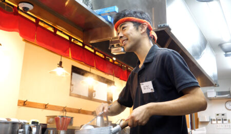 横浜家系ラーメン 町田商店 秦野店【新卒正社員募集】