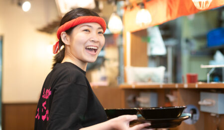 横浜家系ラーメン 町田商店  中山店【正社員募集】