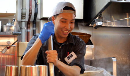 ラーメン 豚山 五反田店【新卒正社員募集】