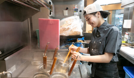ラーメン 豚山 町田2号店【正社員募集】
