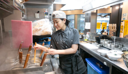 ラーメン 豚山 武蔵小杉店【正社員募集】