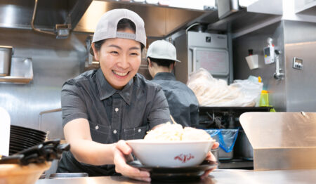 ラーメン 豚山 静岡新川店【正社員募集】